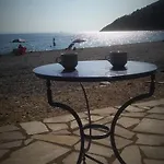 Mouragio Tirós