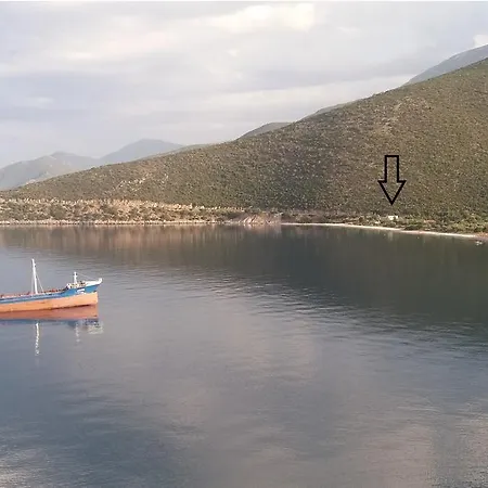 Lägenhet Mouragio Tirós
