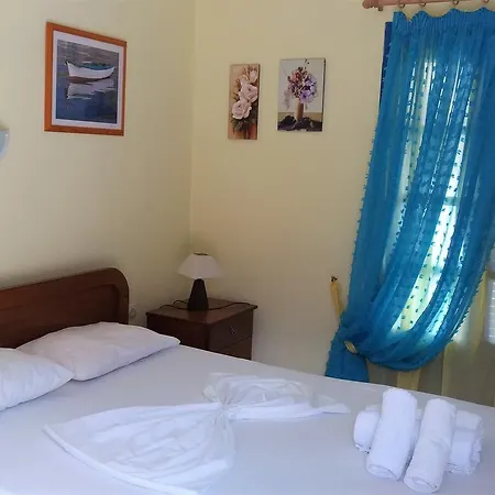 Apartment Mouragio *