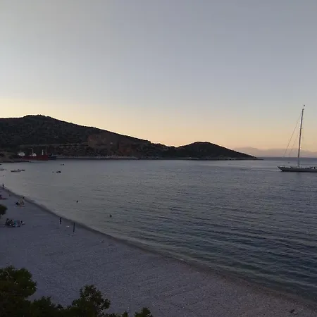 アパート Mouragio