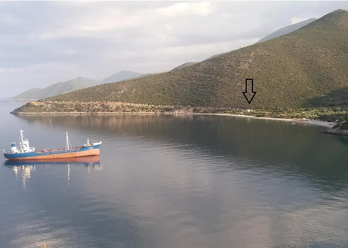 アパート Mouragio Tirós